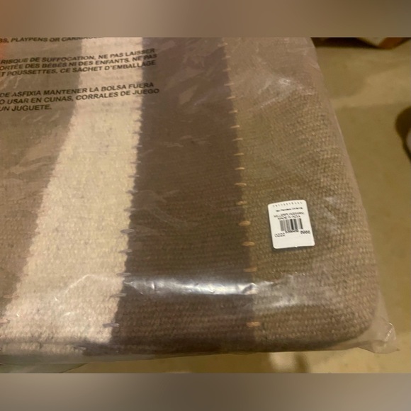 New Pottery Barn Miller Striped Handwoven Wool Pillow Cover, Warm Colors, 20” - Picture 10 of 16